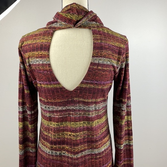 Maurices Cowl Neck Sweater SZ M Cut Out in Back Multicolor Stretchy Comfortable - Picture 6 of 12